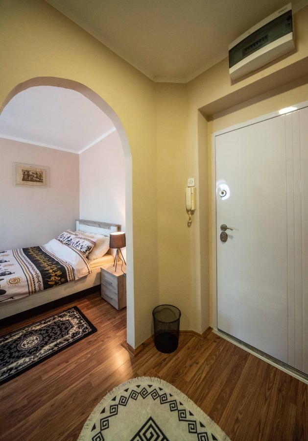 Apartment Africa Белград Экстерьер фото